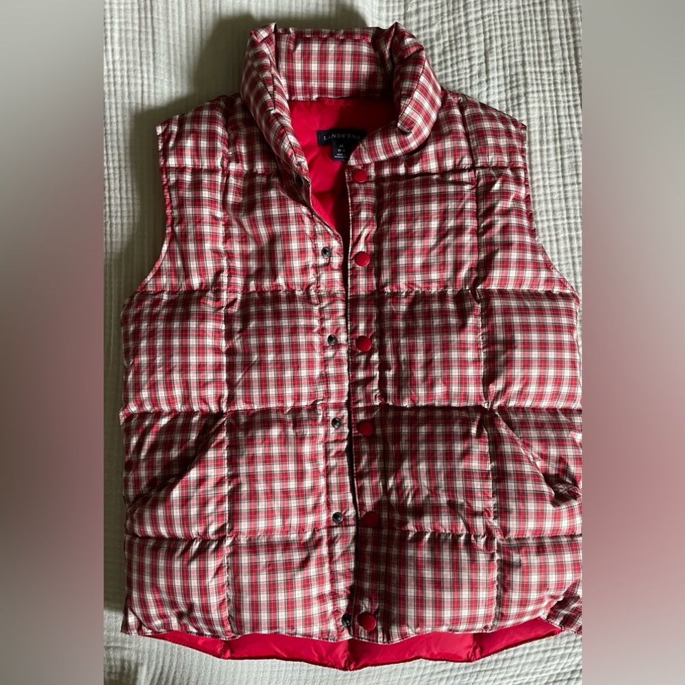 Puffer vest, lands end kids, size 10 12, like new, red plaid.